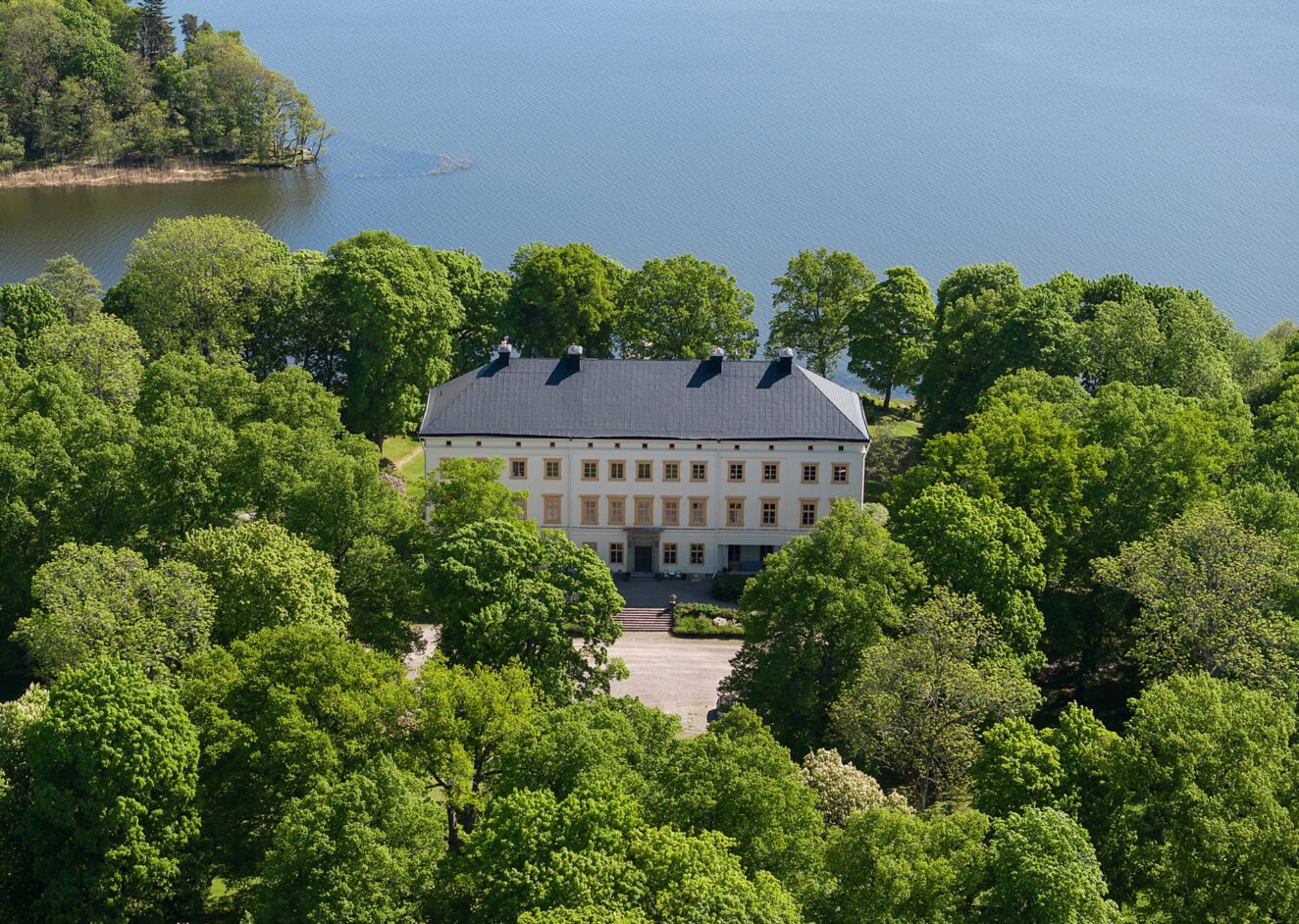 Unik paradvåning på slott